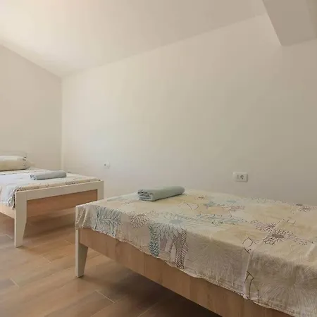 Seve Ii Comfortable Holiday Dom wakacyjny Pula