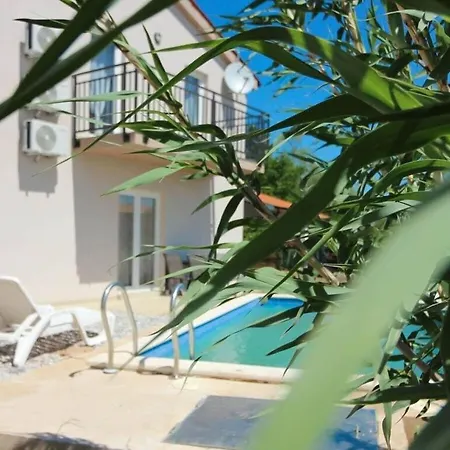 Seve Ii Comfortable Holiday *